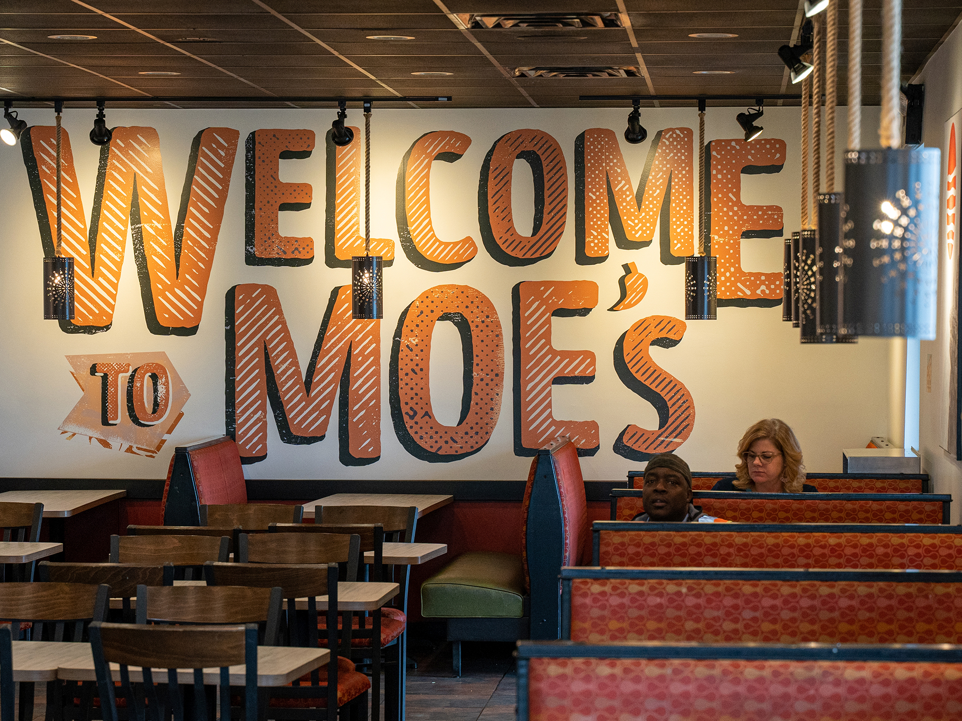 Moe's Restaurant Interior